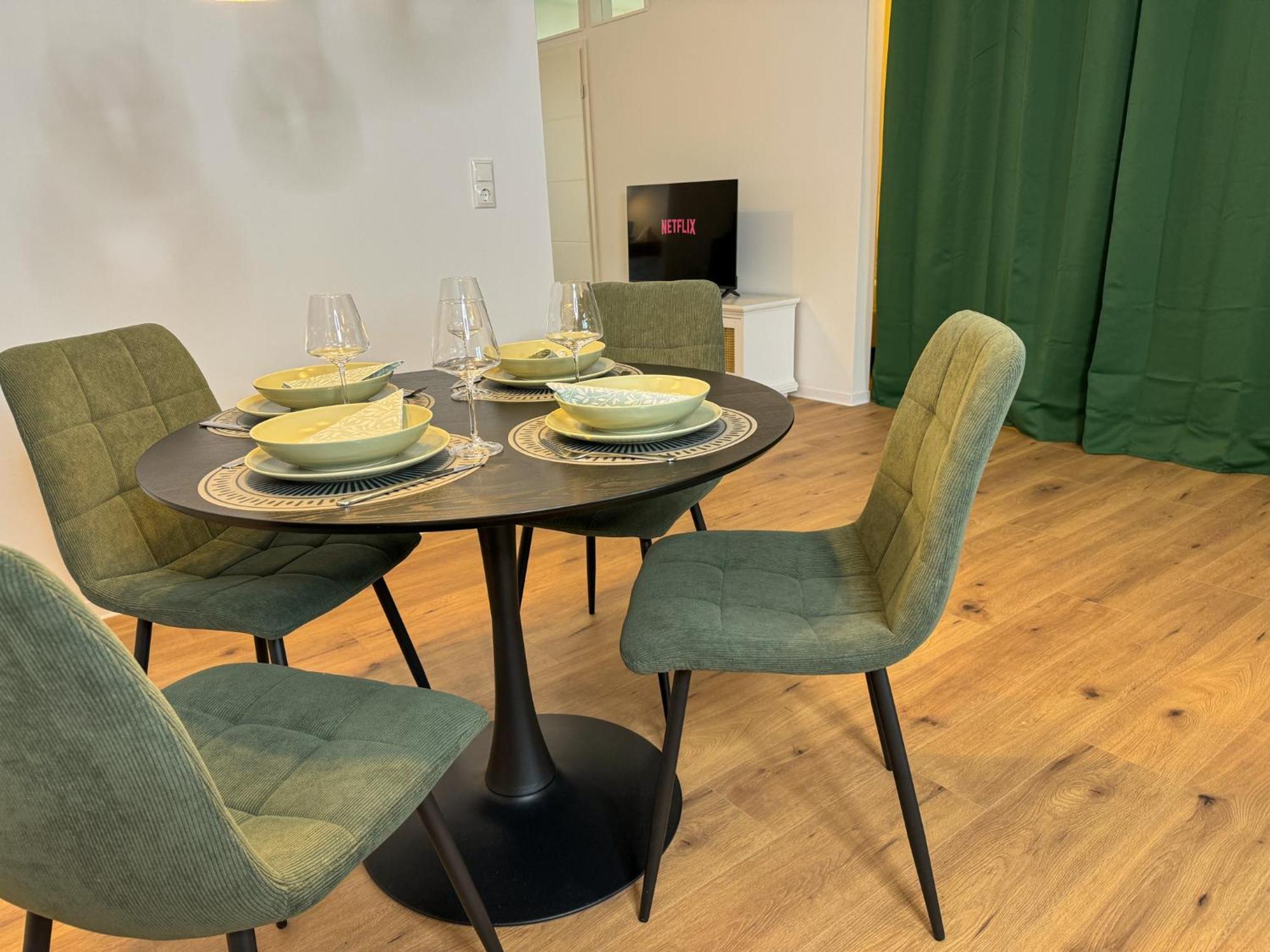 Home Inn Apartments - 203 Minden  Esterno foto